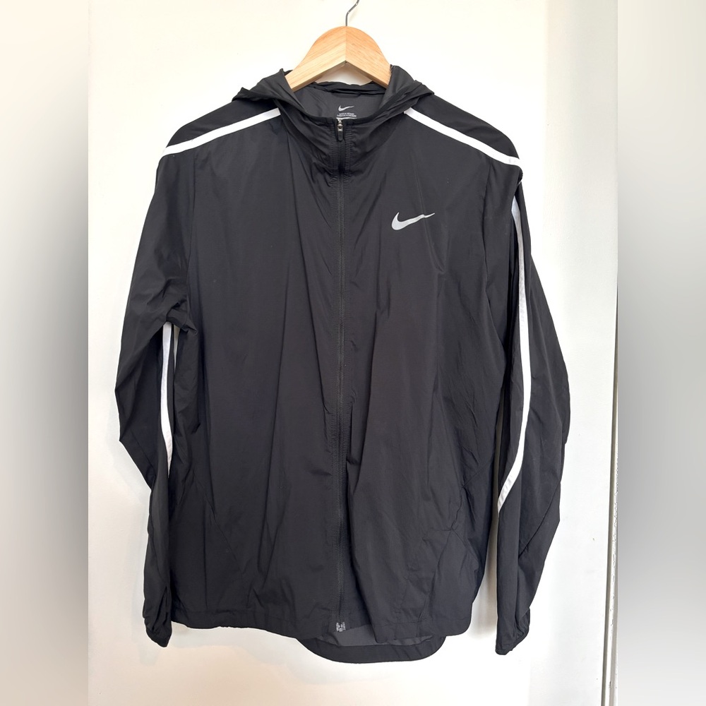 Nike, Lightweight Windbreaker, Mens M